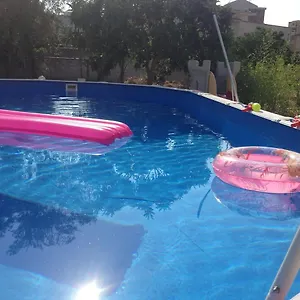  Hébergement de vacances White Home. Casa Relax, Piscina, Free Wi-fi & Posto Auto. Italie